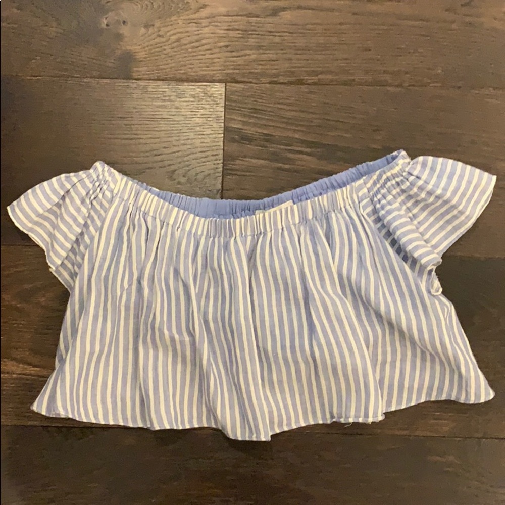 TJD Tm off the shoulder Top